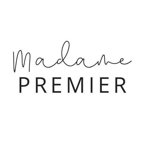 Why Katie Telford's Makeup Multi-Tasking Photo Is So Important for Working Women